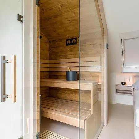 아파트 In With Sauna *